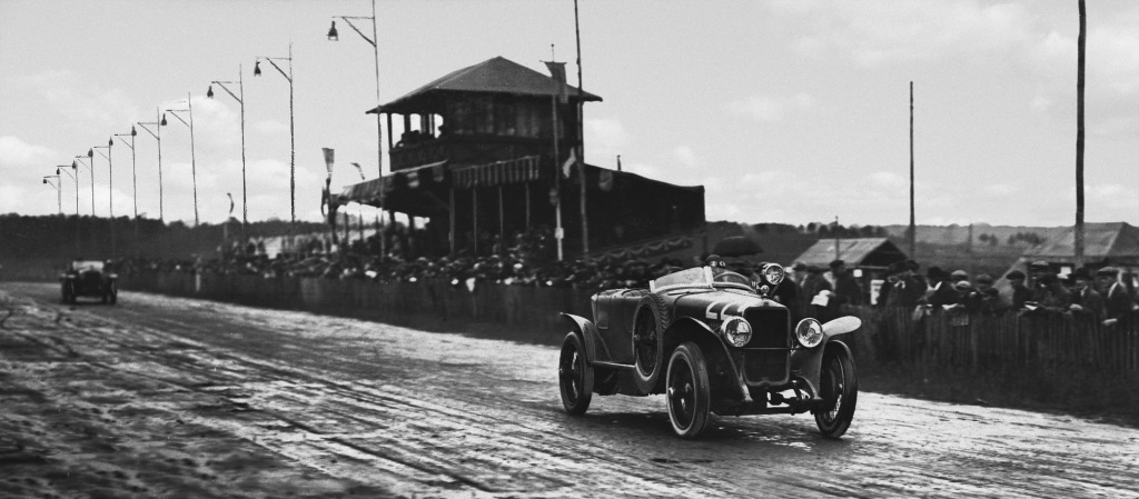 The first Le Mans 24 Hour race in 1923