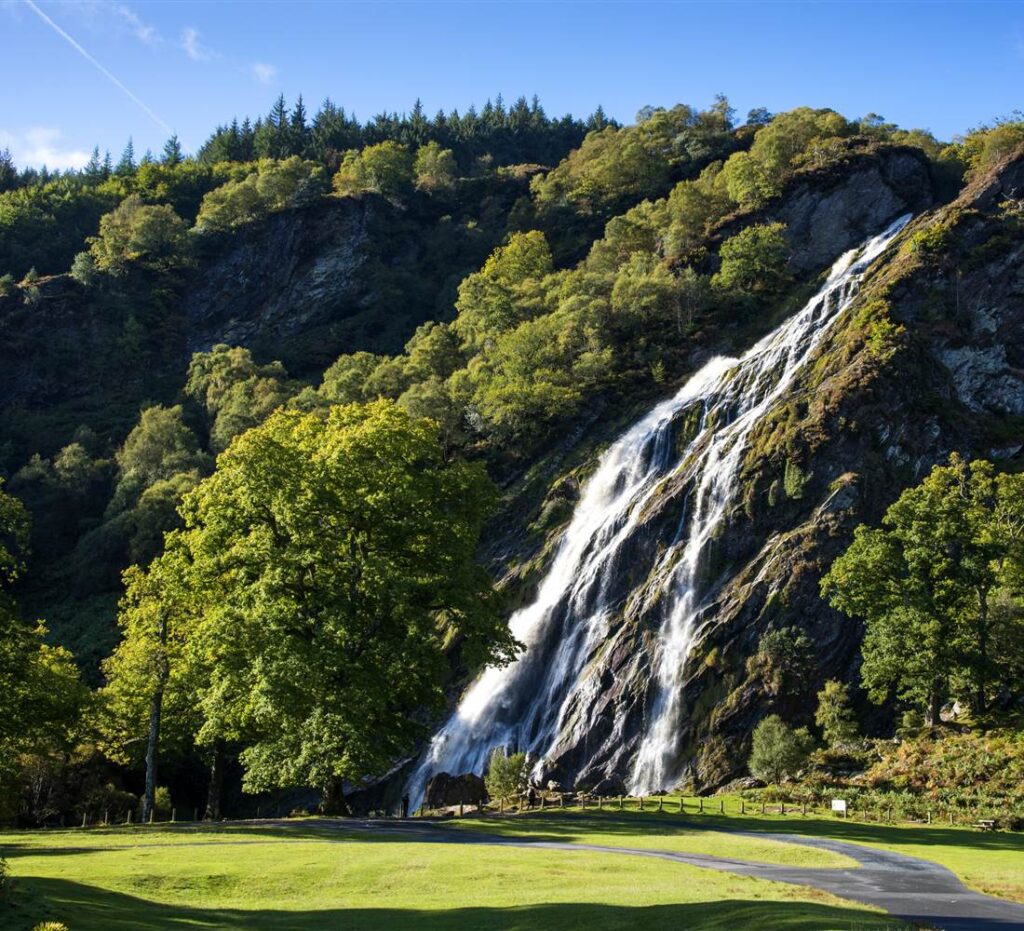 Powerscourt_Waterfall_1_-_Copy_1