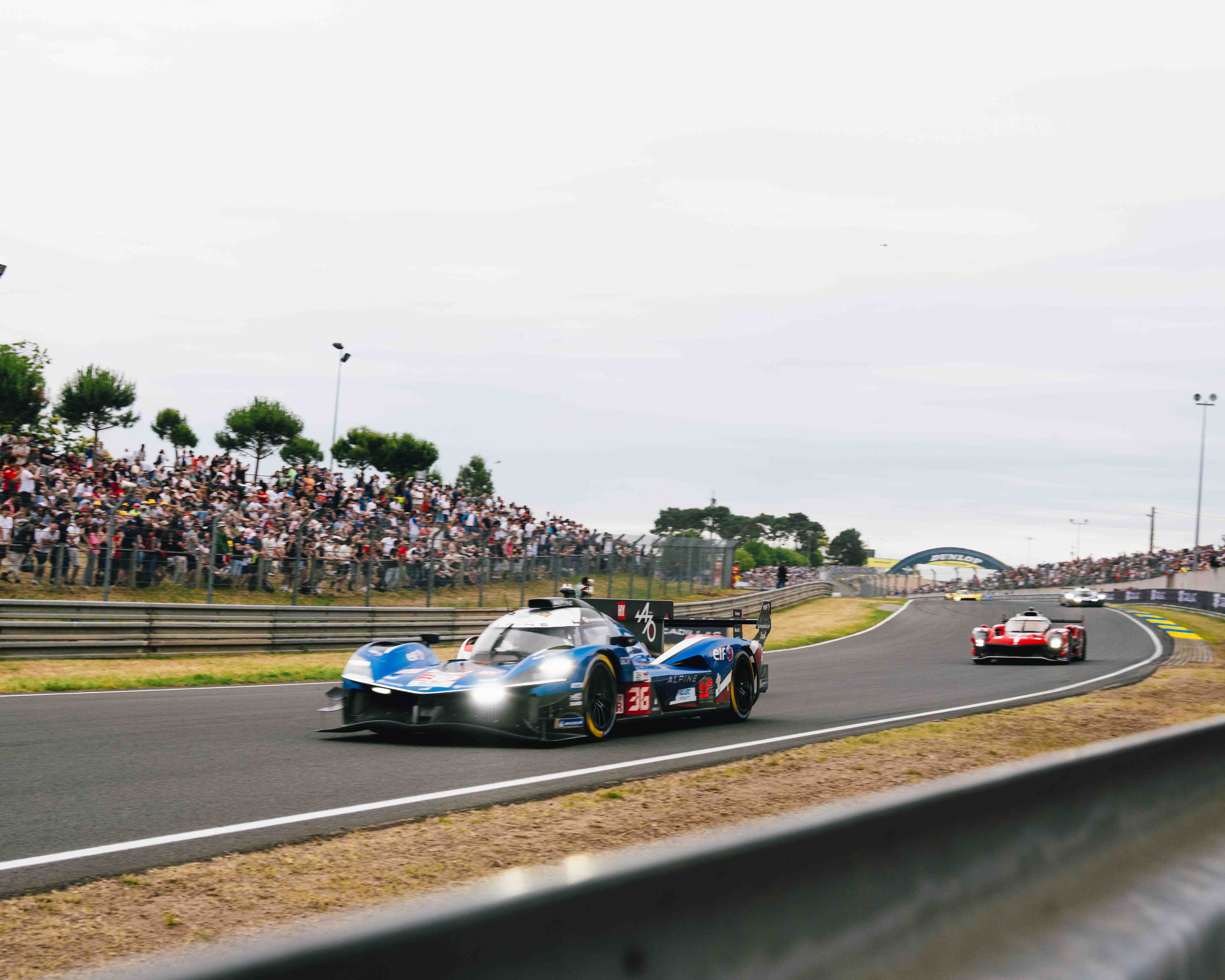 Le Mans 24hr Spectator Area - Dunlop Bridge and Curve